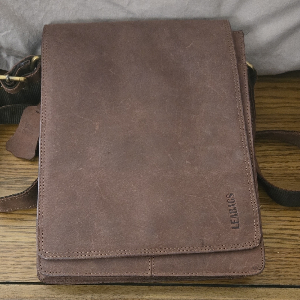 Leabags Brown Leather Bag